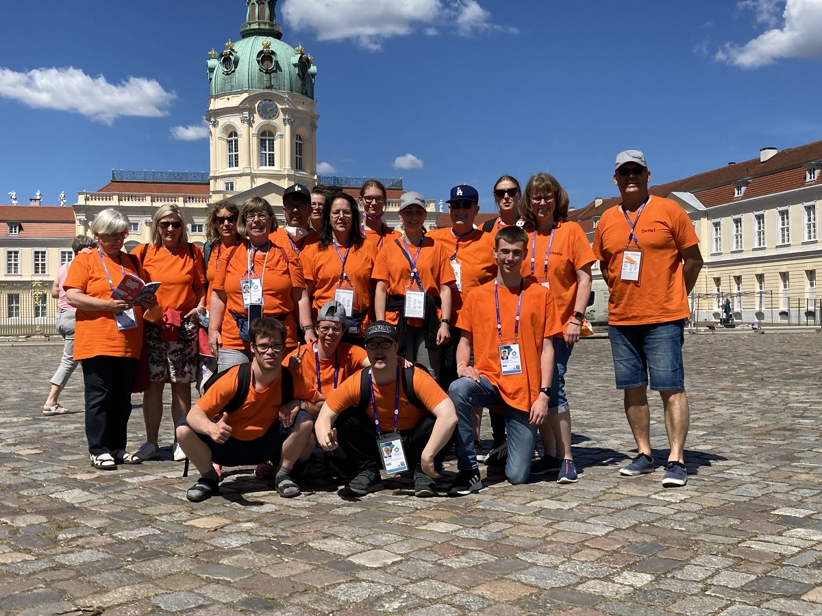 SmB Delegation Berlin Schloss Charlottenburg