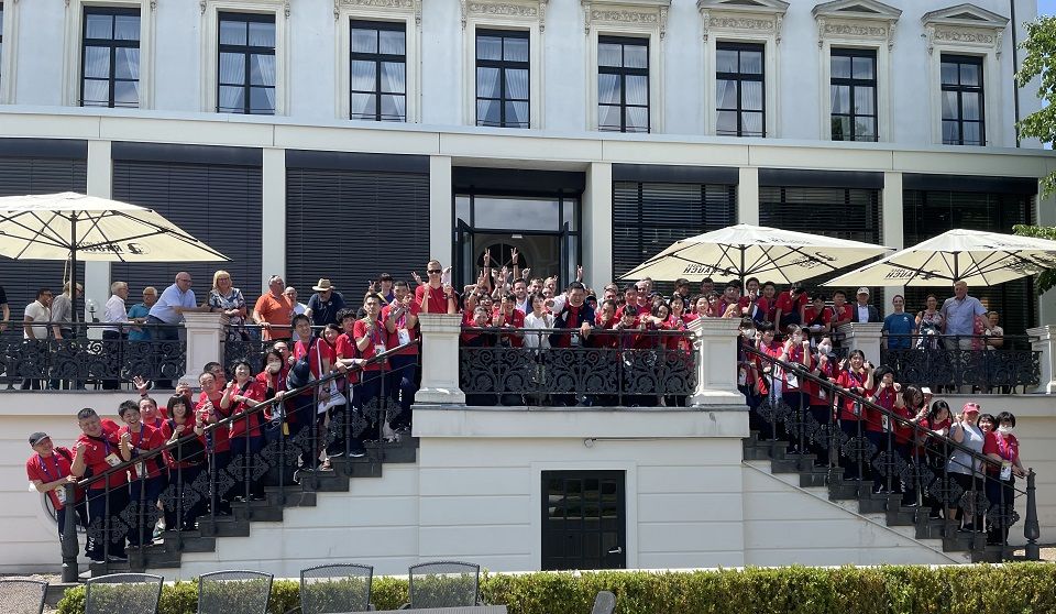 Die japanische Delegation in Mönchengladbach